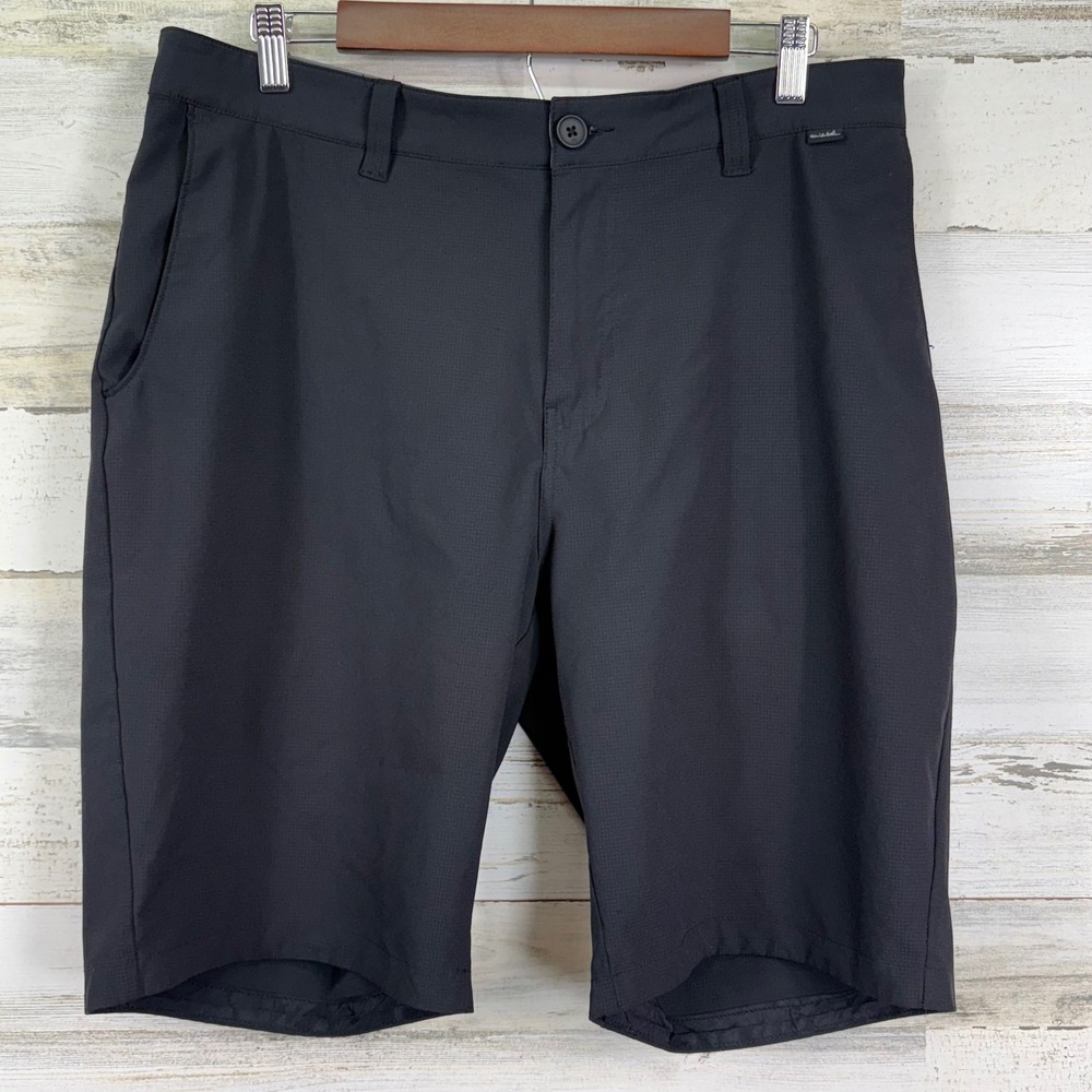 Travis Mathew Mens Shorts Size 35 Black Golf Hybrid Performance Athletic 10" Ins